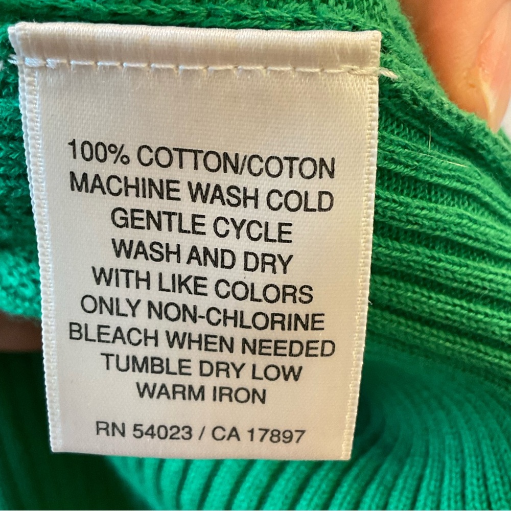 FREE with purchase: Old Navy bright green long-sleeve top. 100% cotton. Size S - Picture 5 of 9